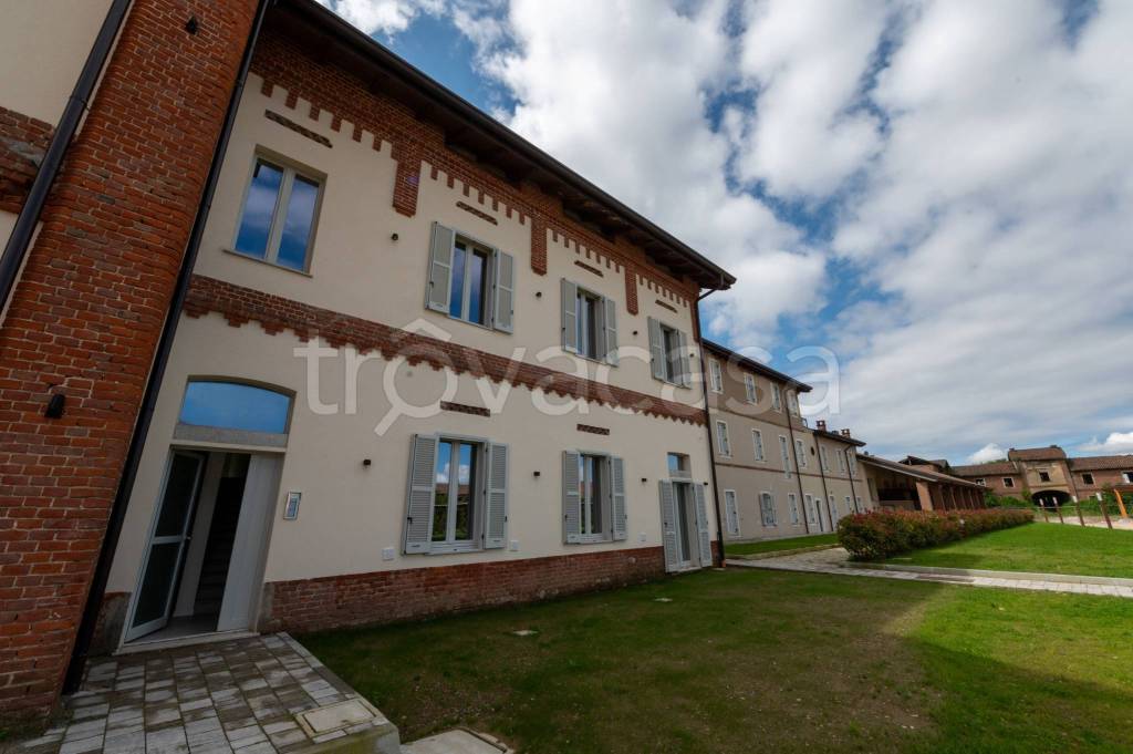 appartamento in vendita a Novara in zona Zona Santa Rita