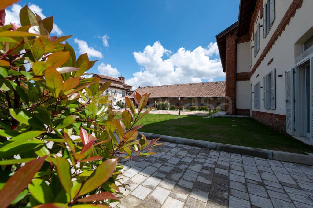 appartamento in vendita a Novara in zona Zona Santa Rita