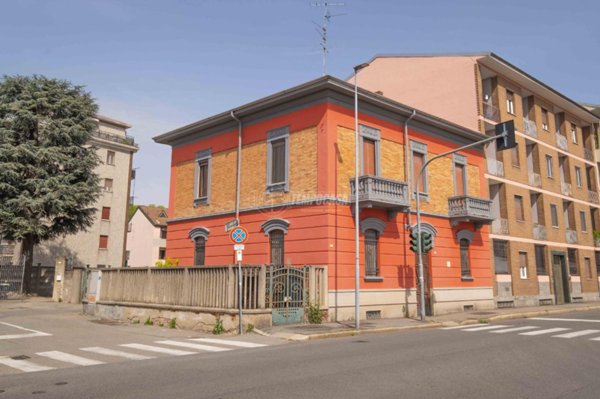 casa indipendente in vendita a Novara in zona zona Sant'Andrea - San Rocco