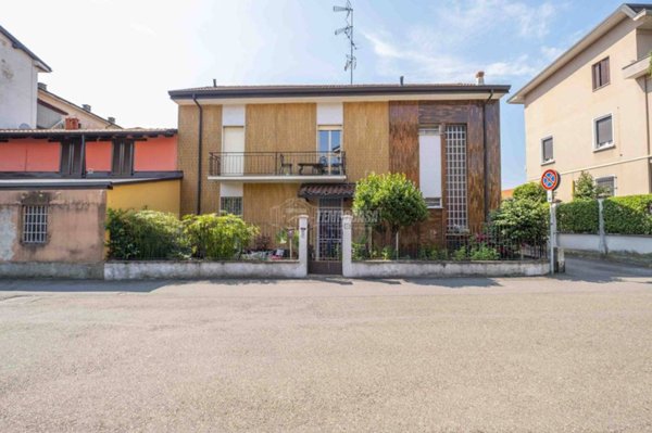 appartamento in vendita a Novara in zona zona Sant'Andrea - San Rocco