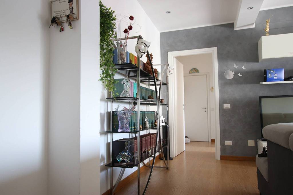appartamento in vendita a Novara in zona zona Agogna - San Paolo