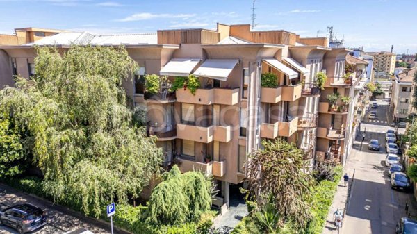 appartamento in vendita a Novara in zona Centro Città