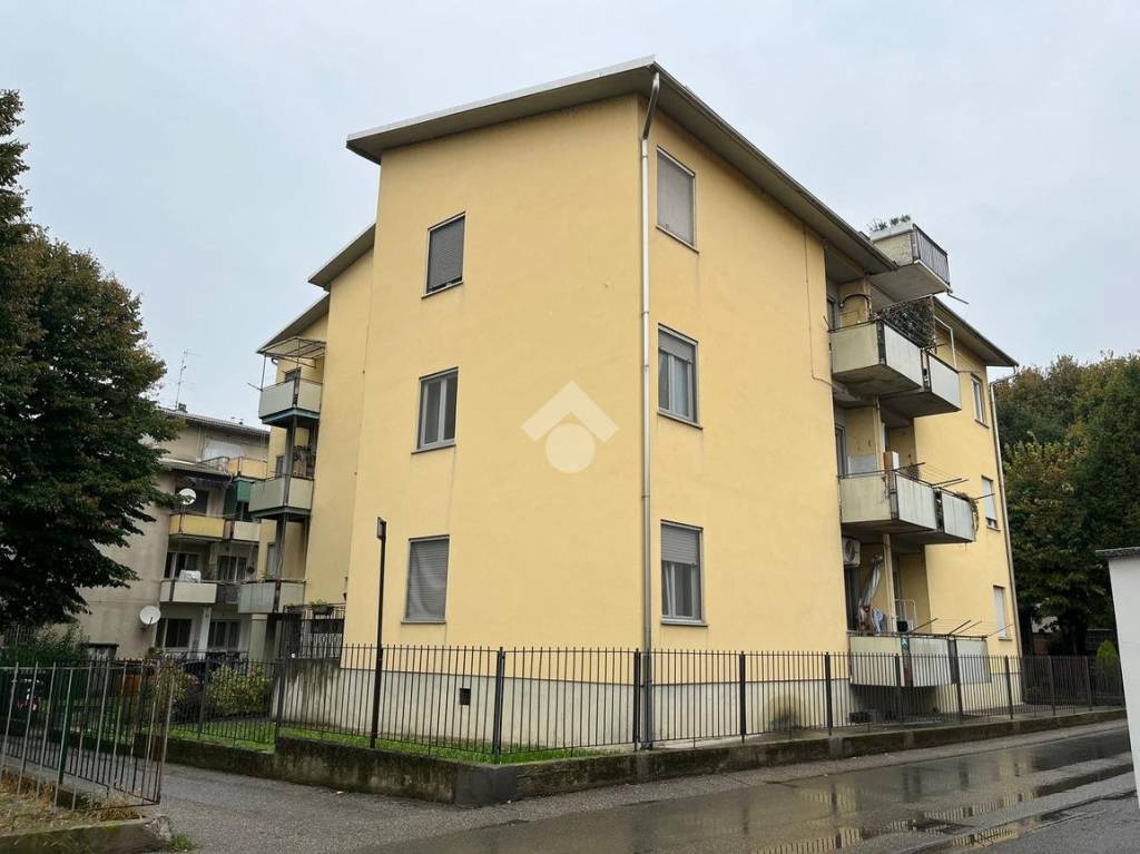 appartamento in vendita a Novara in zona zona Bicocca