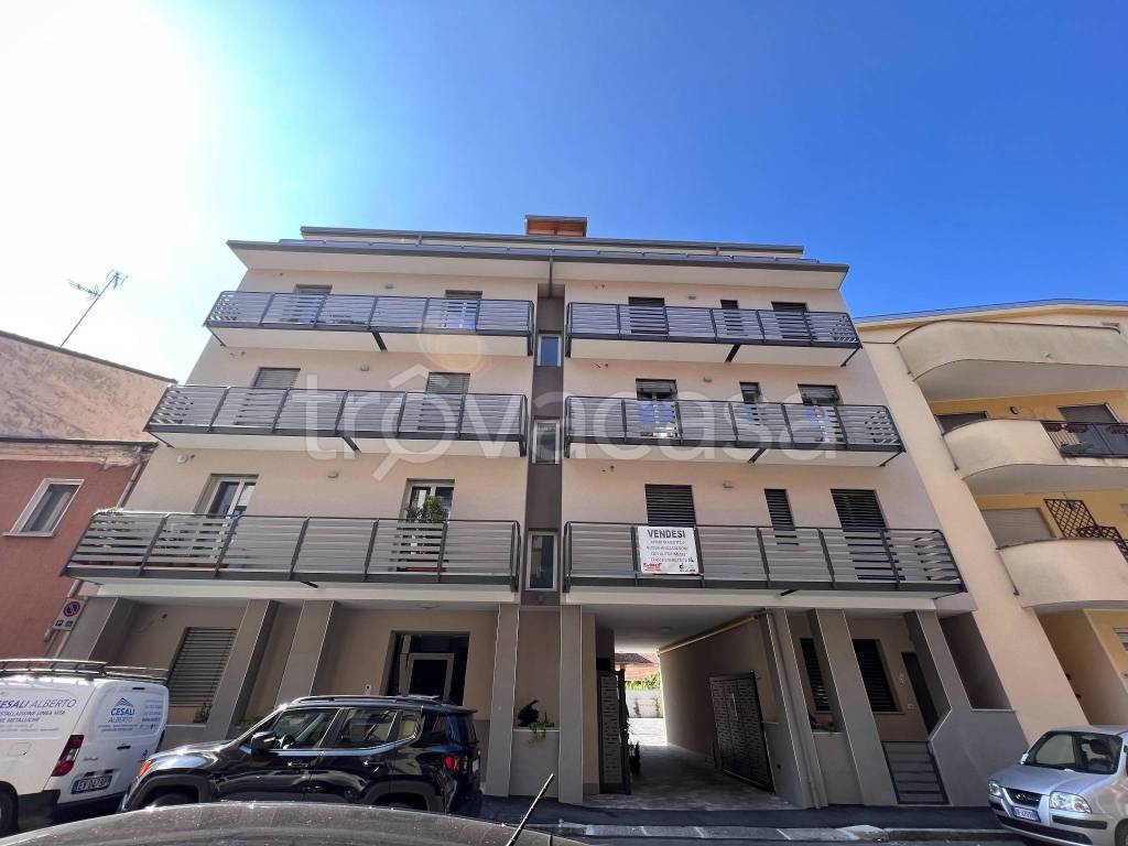 appartamento in vendita a Novara in zona zona San Martino