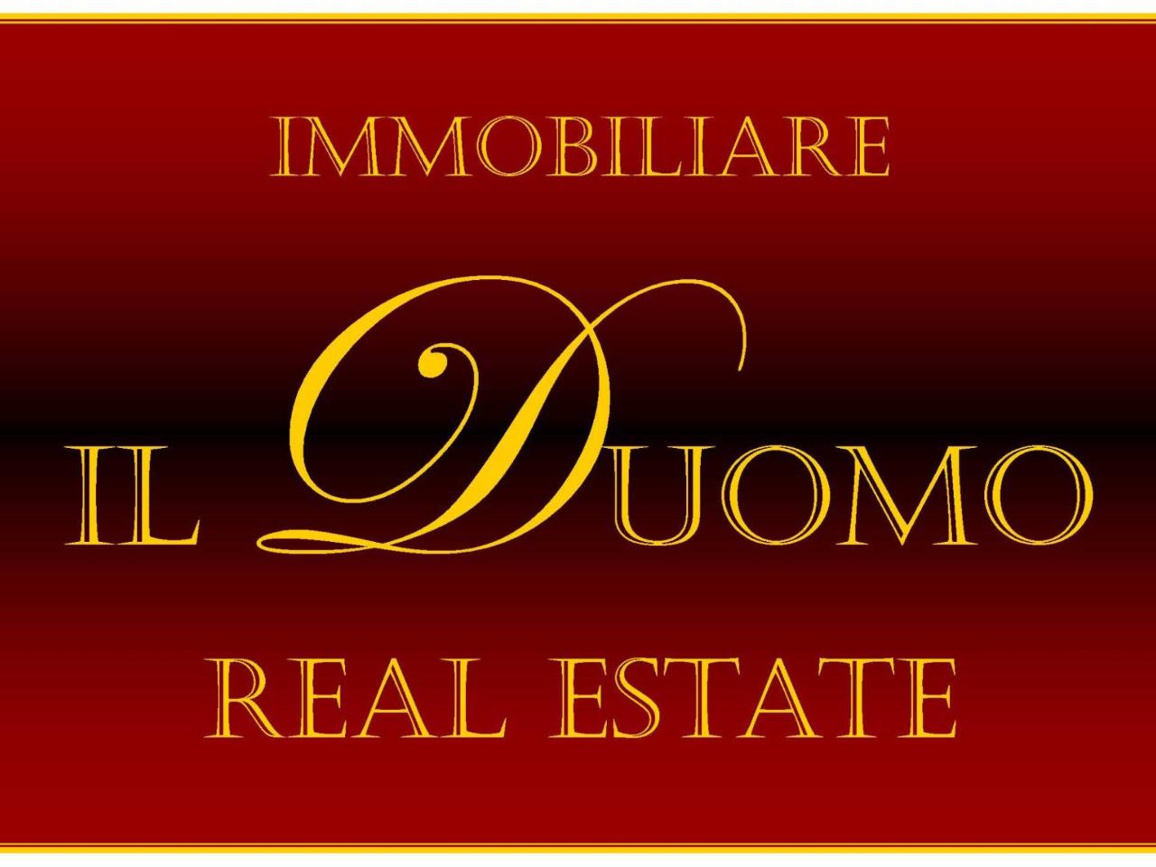 appartamento in vendita a Novara in zona Centro Città