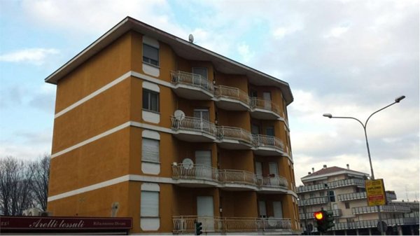 appartamento in vendita a Novara in zona zona San Martino