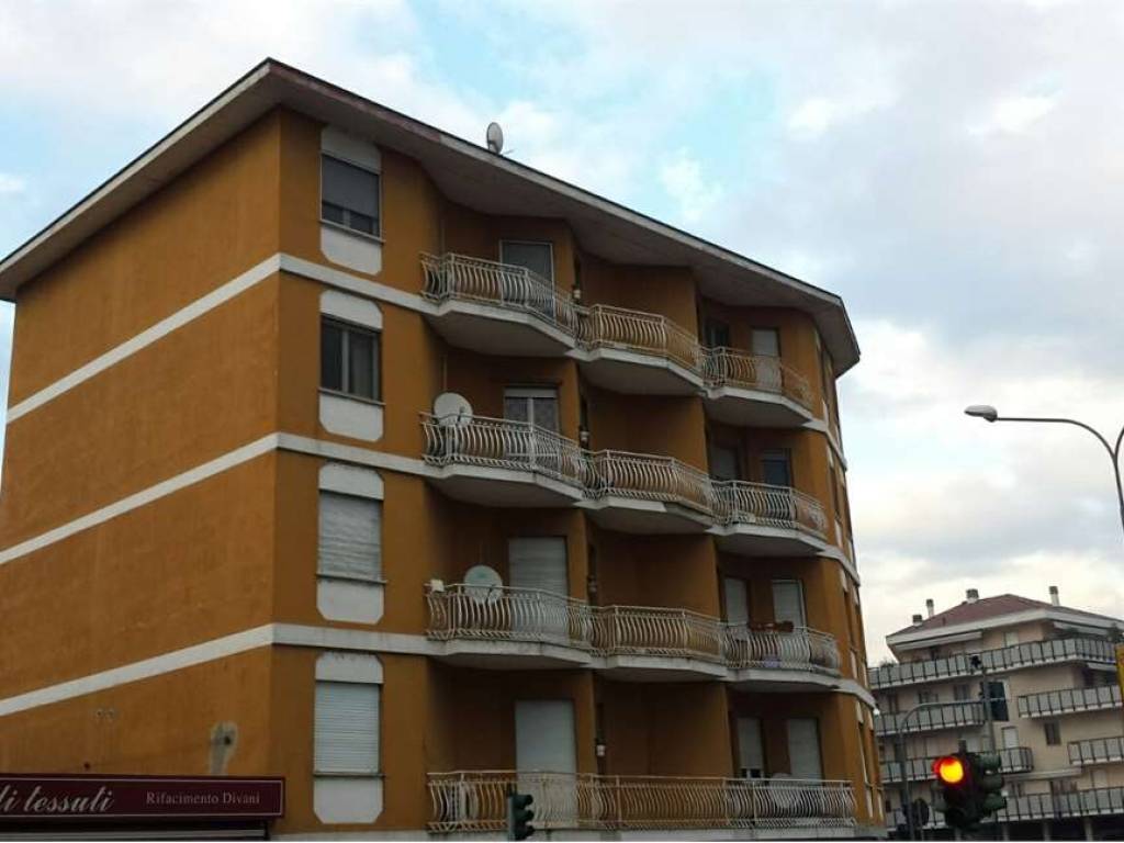 appartamento in vendita a Novara in zona zona Agogna - San Paolo