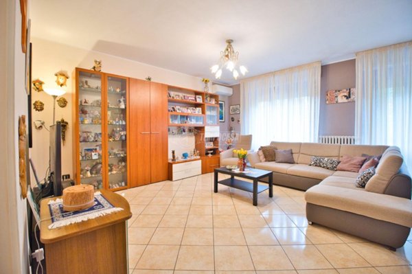 appartamento in vendita a Novara in zona zona Cittadella - Villaggio Dalmazia