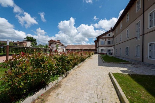casa indipendente in vendita a Novara in zona Zona Santa Rita