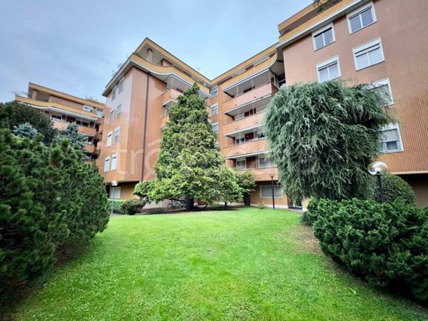 appartamento in vendita a Novara in zona Centro Città