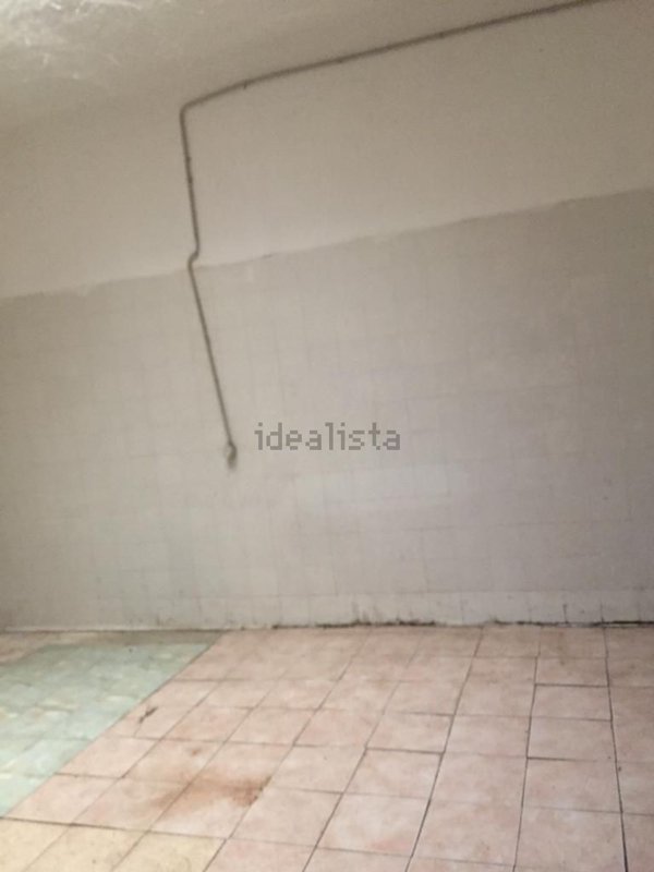 negozio in vendita a Novara