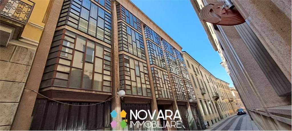appartamento in vendita a Novara in zona Centro Città