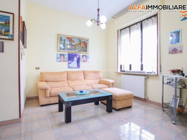 appartamento in vendita a Novara in zona Veveri