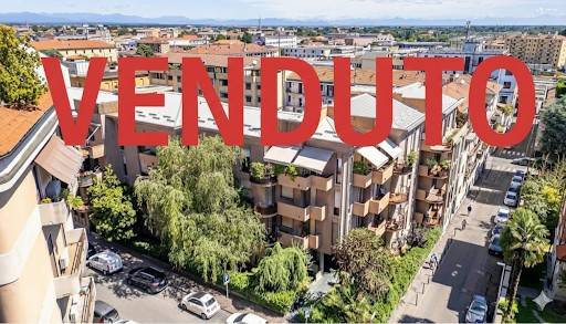 appartamento in vendita a Novara in zona Centro Città