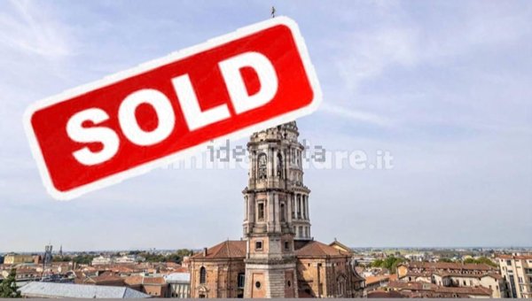 appartamento in vendita a Novara in zona Centro Città