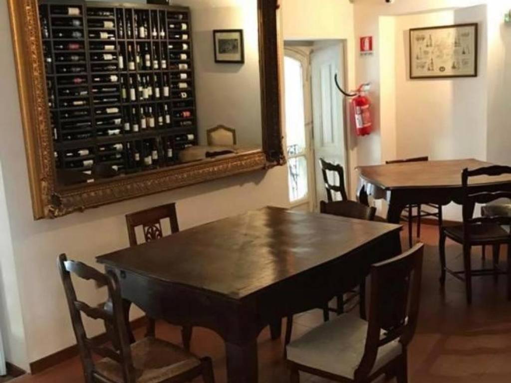 negozio in vendita a Novara
