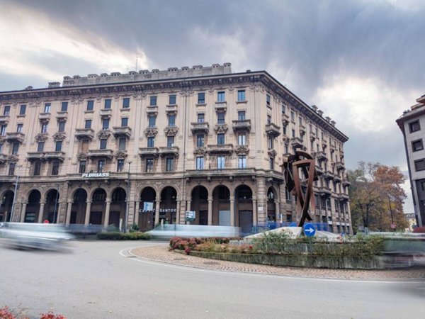 appartamento in vendita a Novara in zona Centro Città