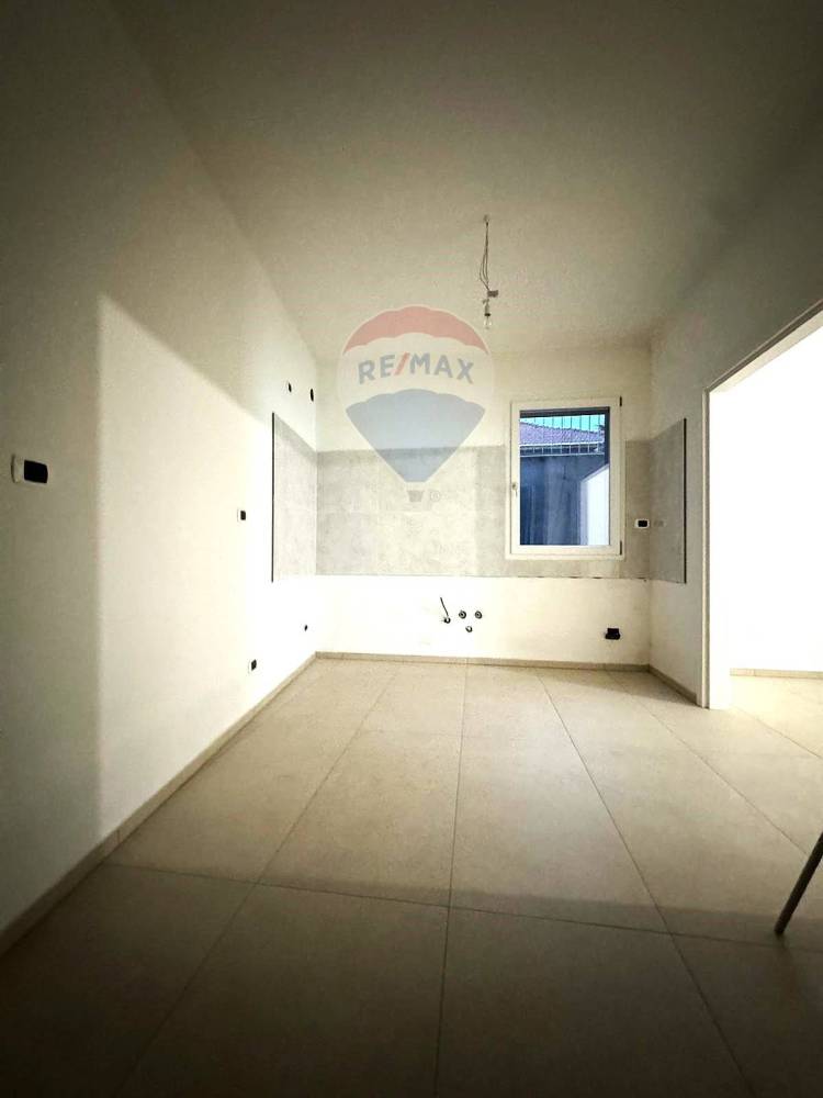 appartamento in vendita a Novara in zona Zona Santa Rita