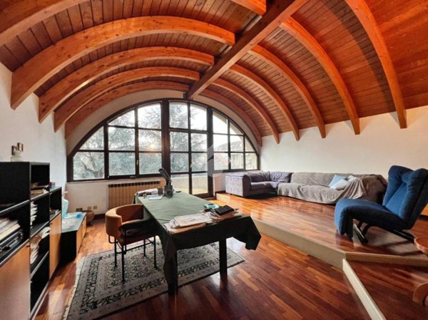 casa indipendente in vendita a Novara in zona zona Sacro Cuore