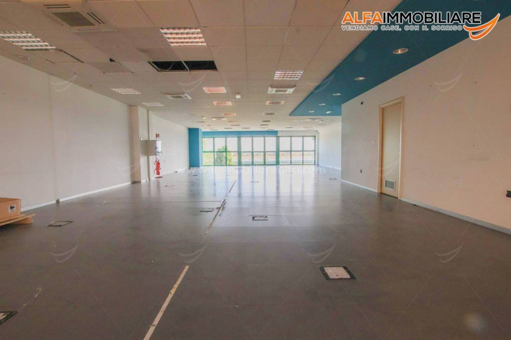 appartamento in vendita a Novara in zona zona Cittadella - Villaggio Dalmazia