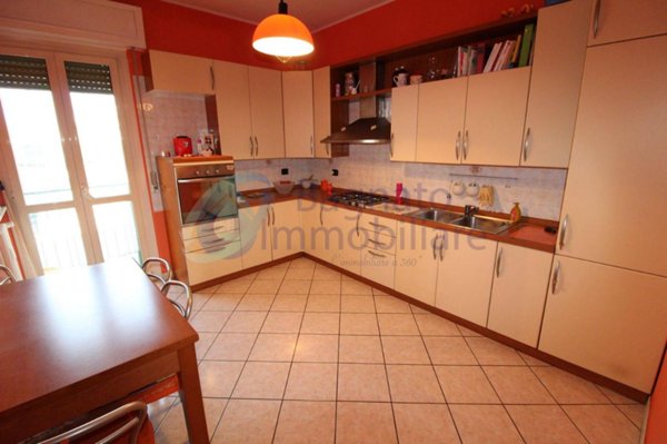 appartamento in vendita a Novara in zona zona Cittadella - Villaggio Dalmazia