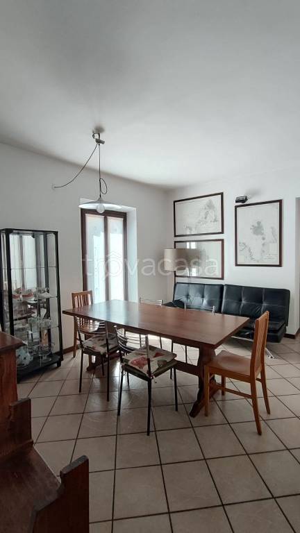 appartamento in vendita a Novara in zona Centro Città