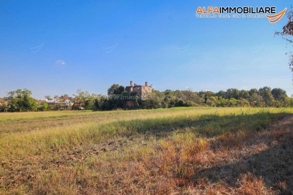 terreno agricolo in vendita a Novara in zona zona Bicocca