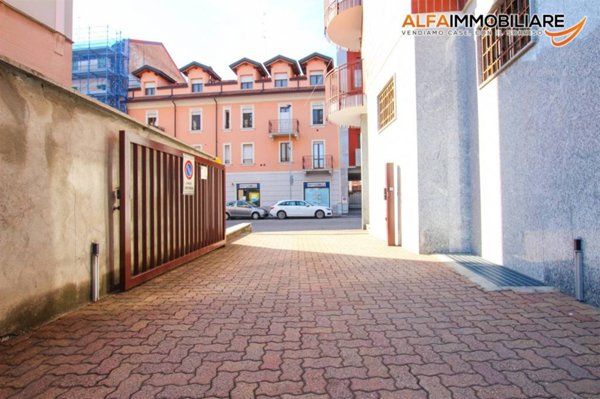 locale di sgombero in vendita a Novara in zona zona Sacro Cuore