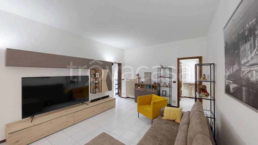 casa indipendente in vendita a Novara in zona Torrion Quartara