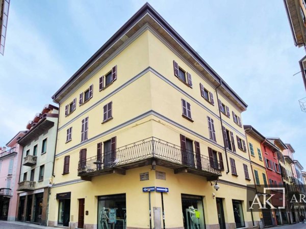 appartamento in vendita a Novara in zona Centro Città