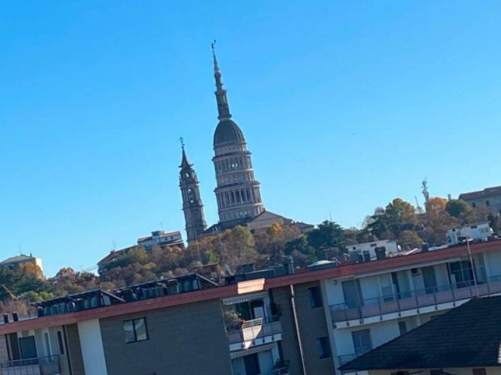 appartamento in vendita a Novara in zona Agognate