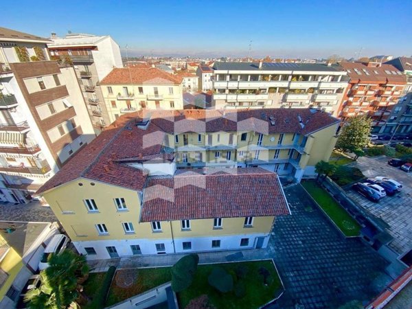 appartamento in vendita a Novara in zona Centro Città