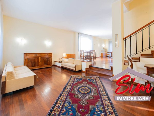 casa indipendente in vendita a Novara in zona zona Sacro Cuore