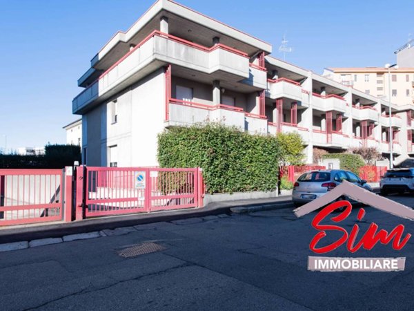 casa indipendente in vendita a Novara in zona zona Sacro Cuore