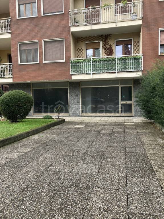 ufficio in vendita a Novara in zona zona Bicocca