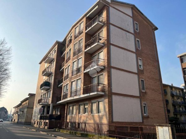 appartamento in vendita a Novara in zona zona Sant'Andrea - San Rocco