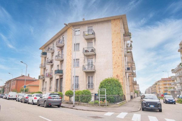 appartamento in vendita a Novara in zona zona San Martino