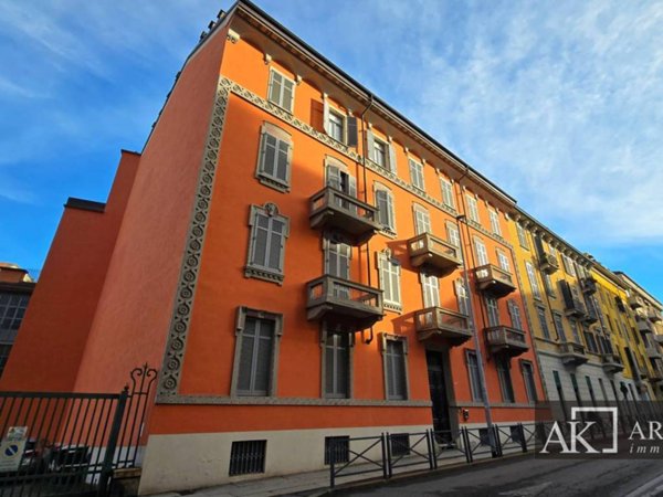 appartamento in vendita a Novara in zona Centro Città