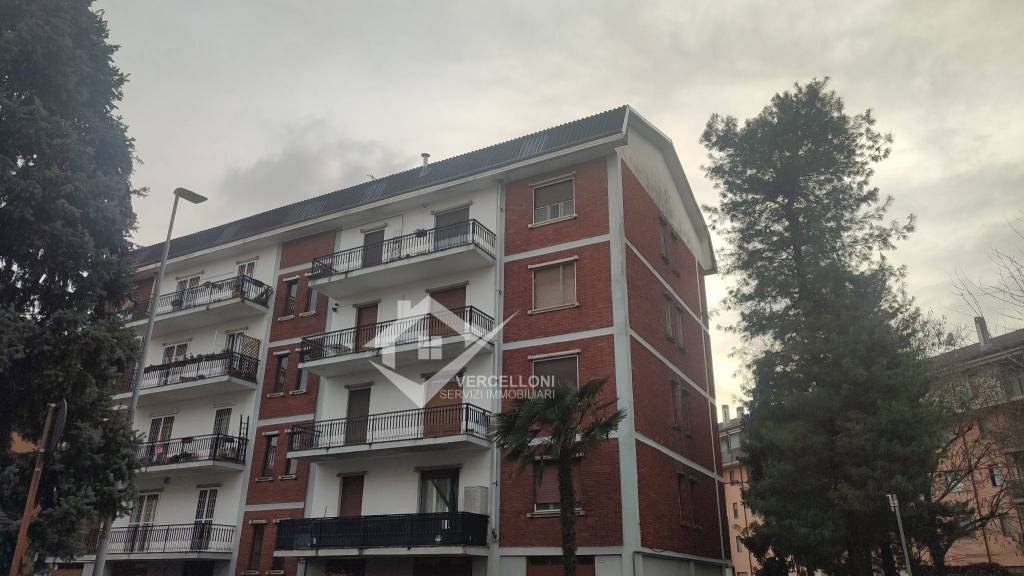 appartamento in vendita a Novara in zona zona Sant'Andrea - San Rocco