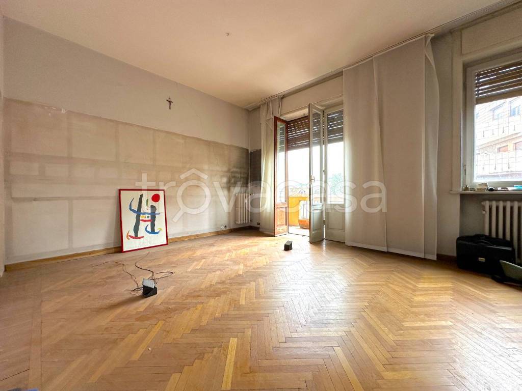 appartamento in vendita a Novara in zona Centro Città