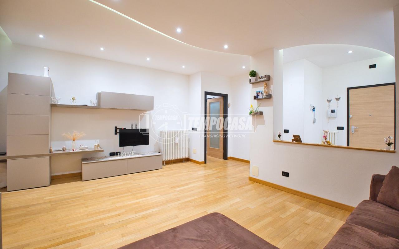 appartamento in vendita a Novara in zona zona Sant'Andrea - San Rocco