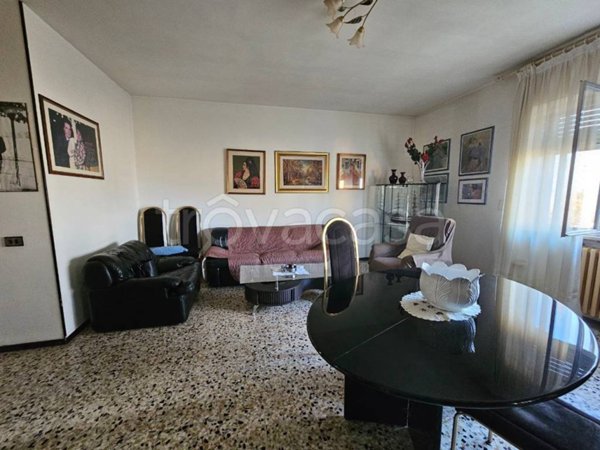 appartamento in vendita a Novara in zona zona Cittadella - Villaggio Dalmazia