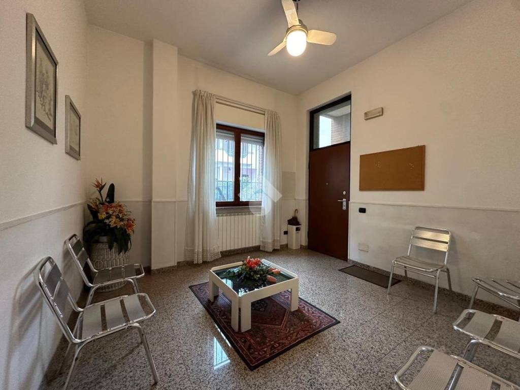 ufficio in vendita a Novara in zona zona Sacro Cuore