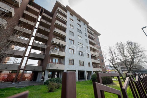 appartamento in vendita a Novara in zona zona Sacro Cuore
