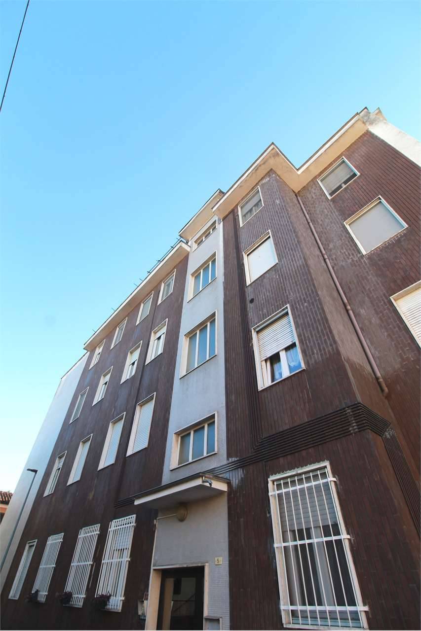 appartamento in vendita a Novara in zona zona San Martino