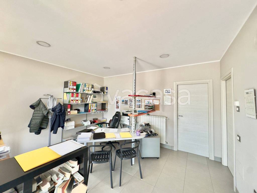appartamento in vendita a Novara in zona zona Cittadella - Villaggio Dalmazia