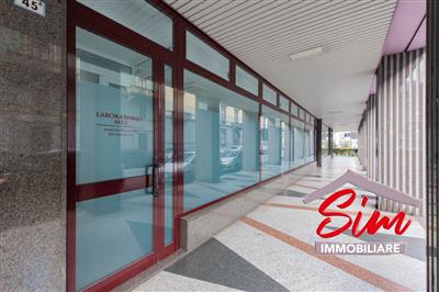 ufficio in vendita a Novara in zona zona Sacro Cuore