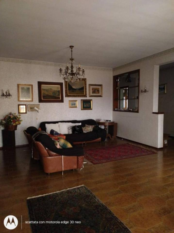 appartamento in vendita a Novara in zona Veveri