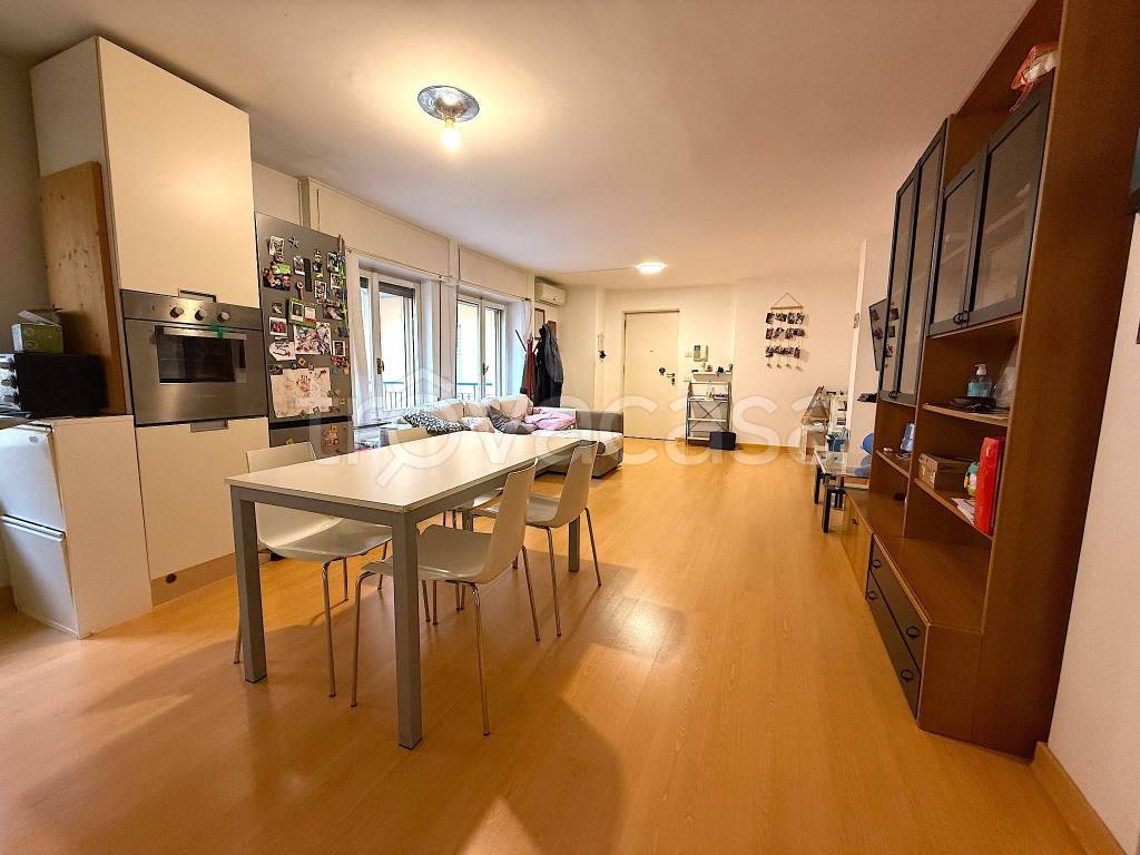 appartamento in vendita a Novara in zona Centro Città