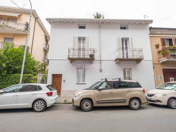 casa indipendente in vendita a Novara in zona zona San Martino